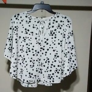 Busem white&black design blouse size small